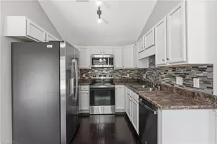 2579 Mid Salem Dr, Winston-Salem, NC 27103 - Photo 17