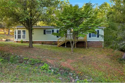 3363 Stony Brook Circle, Newton, NC 28658 - Photo 5