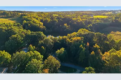 3363 Stony Brook Circle, Newton, NC 28658 - Photo 39
