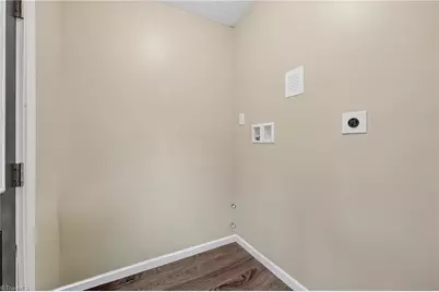3363 Stony Brook Circle, Newton, NC 28658 - Photo 33