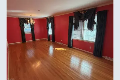 3020 Shady Lawn Drive, Greensboro, NC 27408 - Photo 3