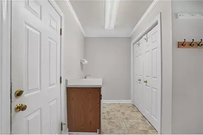 412 Hobbs Road, Greensboro, NC 27403 - Photo 21