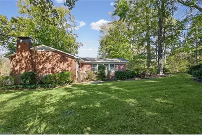 1812 Turfwood Drive, Pfafftown, NC 27040 - Photo 19