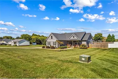 124 Tranquility Lane, Harmony, NC 28634 - Photo 23