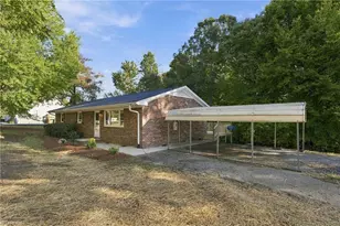 8304 Branson Rd, Stokesdale, NC 27357 - Photo 3