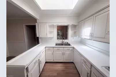 2727 Catherine Drive, Burlington, NC 27215 - Photo 5