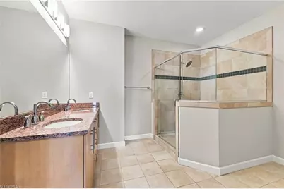 201 N Elm Street #603, Greensboro, NC 27401 - Photo 25