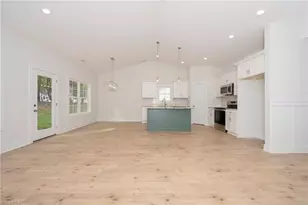 5022 Whitewood Ln, Winston-Salem, NC 27104 - Photo 35