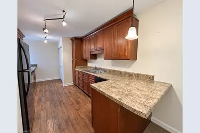1510 Benjamin Parkway #C, Greensboro, NC 27408 - Photo 5