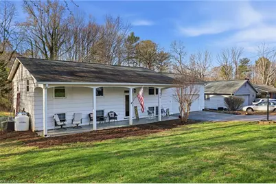 524 Mark Lane, North Wilkesboro, NC 28659 - Photo 3