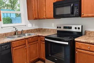 546 Clear Meadow Dr, Winston-Salem, NC 27107 - Photo 7