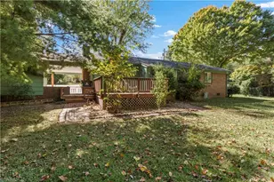 3797 Sandalwood Ln, Winston-Salem, NC 27106 - Photo 25