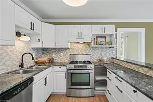 1119 W Northwood St, Greensboro, NC 27408 - Photo 11