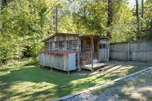 209 Barney Rd, High Point, NC 27265 - Photo 5