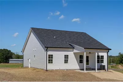 160 Mayo River Meadows Drive, Stoneville, NC 27048 - Photo 31
