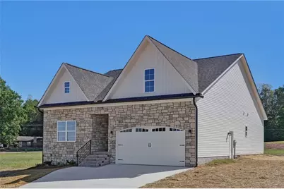 160 Mayo River Meadows Drive, Stoneville, NC 27048 - Photo 37