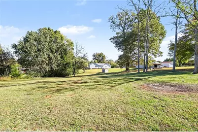 3936 Evergreen Drive, Trinity, NC 27370 - Photo 29