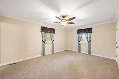 1516 Jonestown Road, Winston-Salem, NC 27103 - Photo 15
