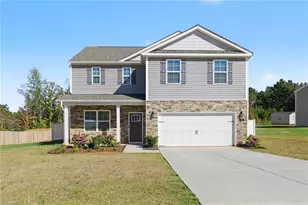 152 Crestview Ln, Lexington, NC 27295 - Photo 1