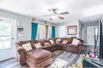 508 Avalon Place, High Point, NC 27262 - Photo 5