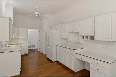 1235 Thornhill Lane, Winston-Salem, NC 27106 - Photo 13
