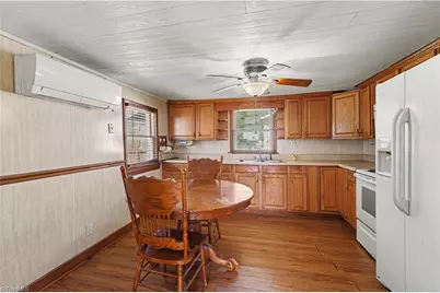 714 Montgomery Street, Reidsville, NC 27320 - Photo 15