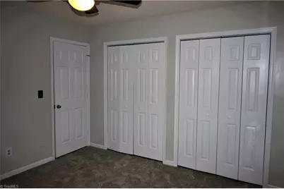 2713 Cottage Place Cottage Place, Greensboro, NC 27455 - Photo 11