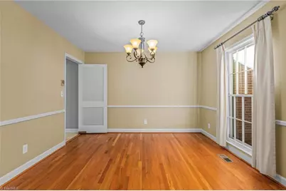 611 Burkeridge Court, Winston-Salem, NC 27104 - Photo 7