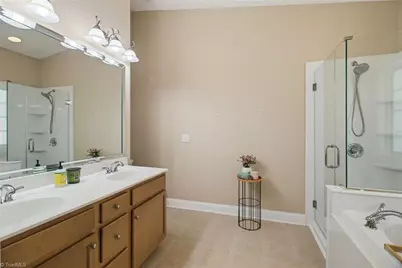 5933 Kenville Green Circle, Kernersville, NC 27284 - Photo 17