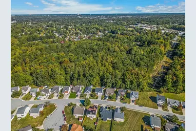 3916 Glendale Court, Greensboro, NC 27406 - Photo 7