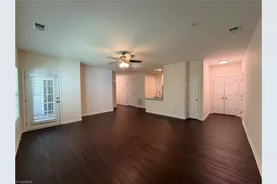 2606 Pennoak Way #L, Greensboro, NC 27407 - Photo 13