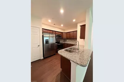 2606 Pennoak Way #L, Greensboro, NC 27407 - Photo 9