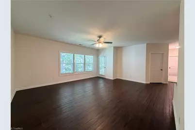 2606 Pennoak Way #L, Greensboro, NC 27407 - Photo 15
