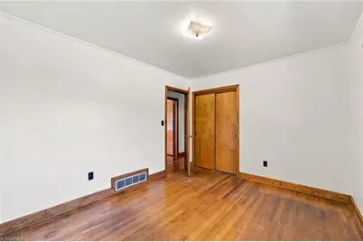 1920 Holland Avenue, Burlington, NC 27217 - Photo 19