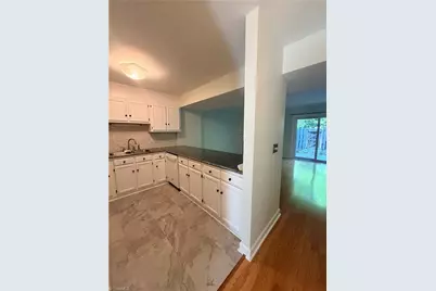 2659 Cottage Place, Greensboro, NC 27455 - Photo 7