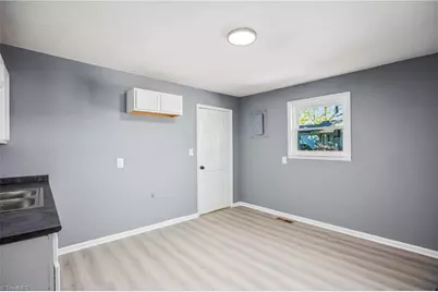 1118 W 13th Street, Winston-Salem, NC 27105 - Photo 11