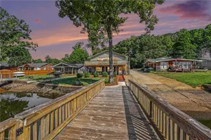 414 Lakeshore Dr, Lexington, NC 27292 - Photo 1