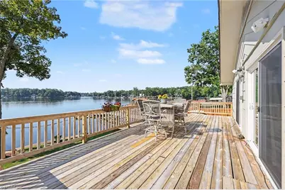 414 Lakeshore Drive, Lexington, NC 27292 - Photo 9