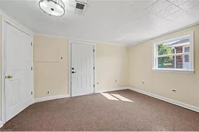 414 Lakeshore Drive, Lexington, NC 27292 - Photo 33