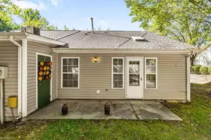 37 Grassy Knoll Cir, Greensboro, NC 27406 - Photo 31