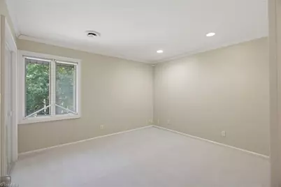 1911 La Vista Drive, High Point, NC 27265 - Photo 21