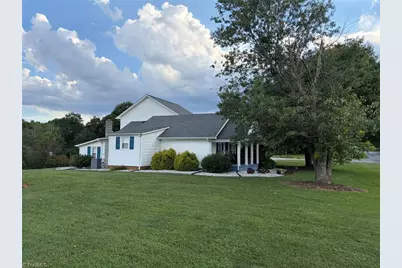 610 Little Mountain Church Road, North Wilkesboro, NC 28659 - Photo 31