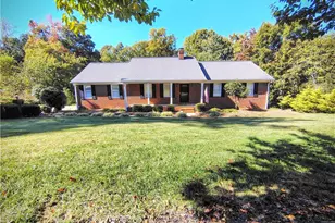 638 Graceland Dr, Asheboro, NC 27205 - Photo 1