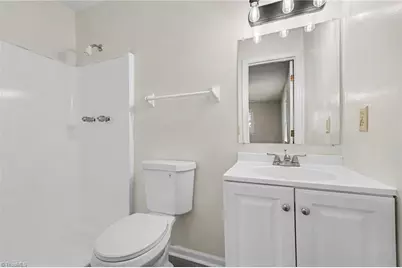 7021 Old Valley School Road, Kernersville, NC 27284 - Photo 17