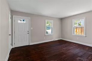 1008 Apple St, Winston-Salem, NC 27101 - Photo 9