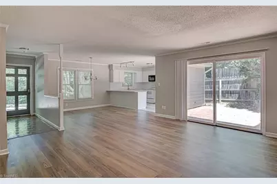 4639 Lawndale Drive, Greensboro, NC 27455 - Photo 5