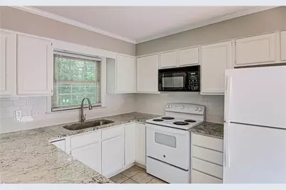 4639 Lawndale Drive, Greensboro, NC 27455 - Photo 11