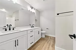 1368 Trafalgar Dr, High Point, NC 27262 - Photo 31