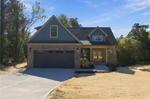 1368 Trafalgar Dr, High Point, NC 27262 - Photo 3