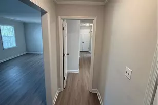 106 Westgate Cir, Winston-Salem, NC 27106 - Photo 3